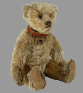 small Steiff bear